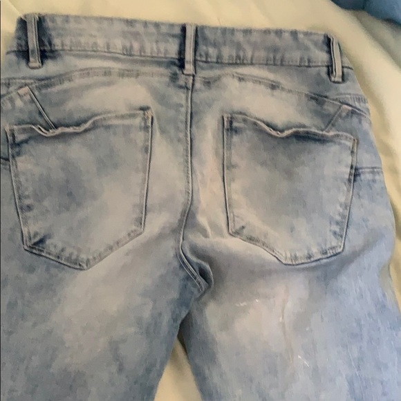 Jeans - Picture 5 of 7